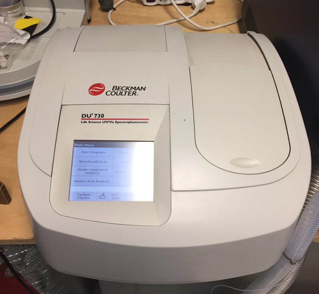 Beckman Coulter DU730 UV-Vis Spectrophotometer, Refurbished ...