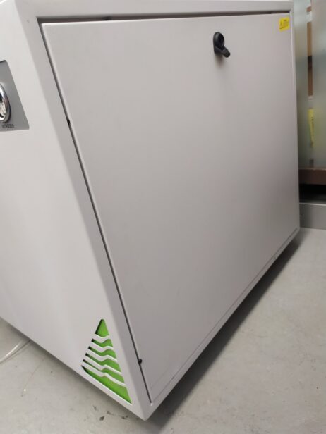 Peak Scientific Instruments Nitrogen Generator Genius 1022, Refurbished - Image 6