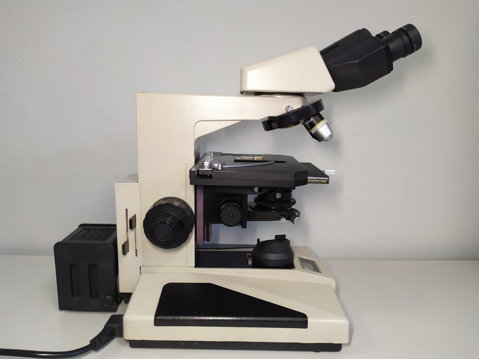 Nikon Optiphot Microscope, Refurbished | Scientific-Instruments